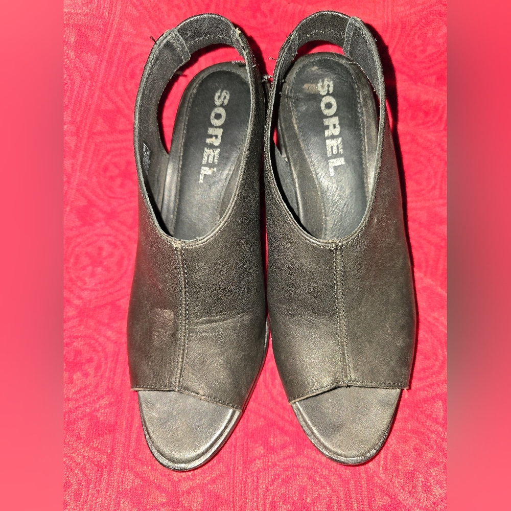 Sorel size 9